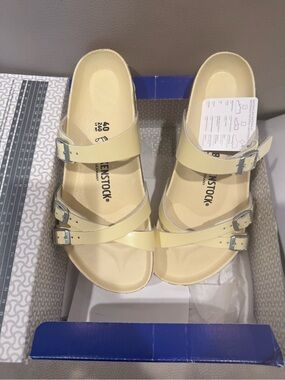 NEW Birkenstock Women’s Franca Butter Triple-Strap Sandals
